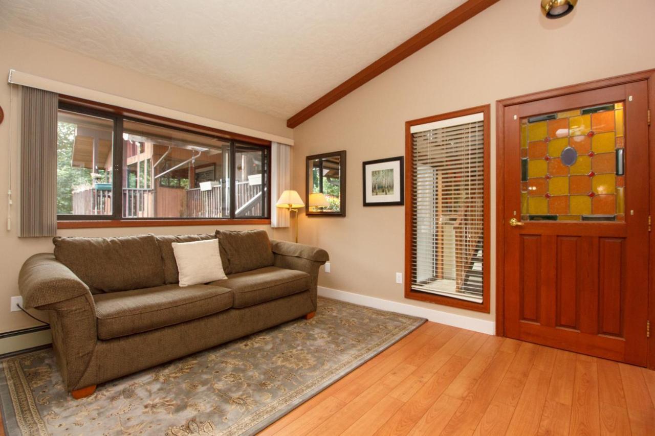 Coles Bay Vacation Retreat Villa North Saanich Dış mekan fotoğraf